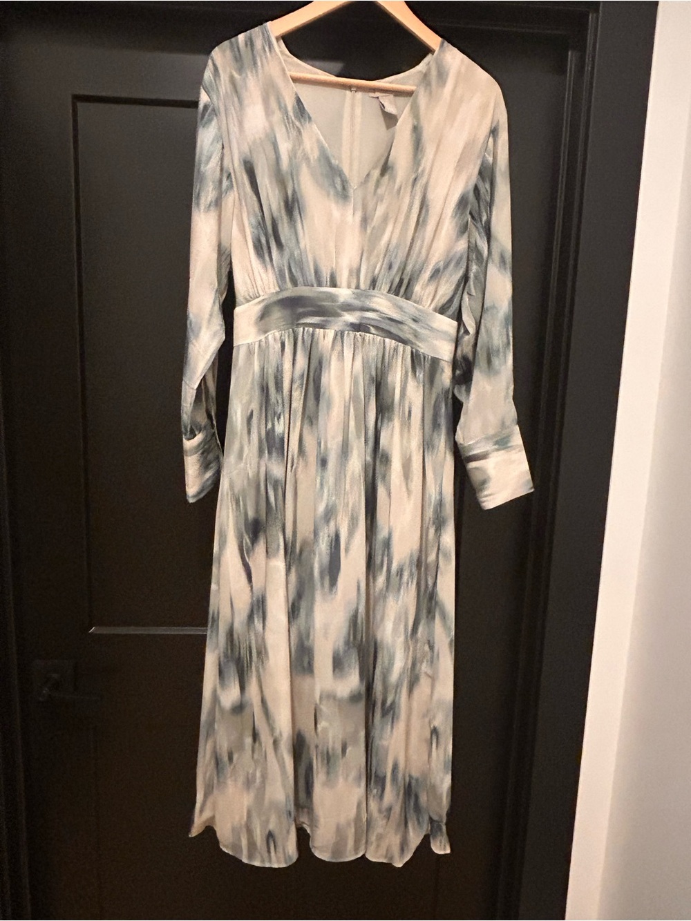 H&M size women’s small watercolor pastel dress long sleeve nwot